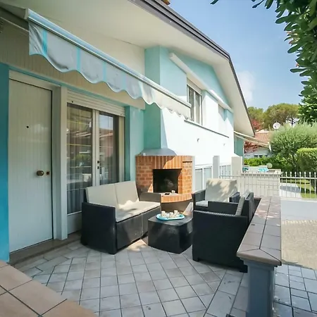 Polluce ביביונה